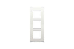 NIKO "Original White" drievoudige afdekplaat verticaal 60 mm